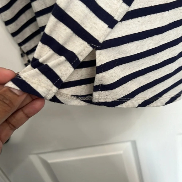 Retrology women’s top 2x. Beige with blue stripes. Preloved. - Picture 5 of 5